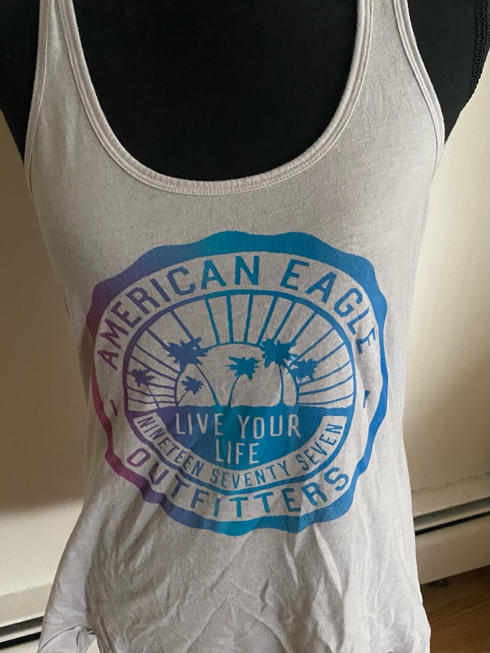 American Eagle Outfitters White Tank with Blue-to-Purple Gradient Logo Size M - Picture 3 of 7